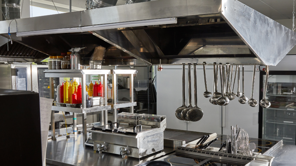 El mantenimiento de las campanas de extracción de cocinas industriales es de vital importancia.